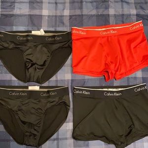 4 pair men Calvin Klein underwear briefs trunks s